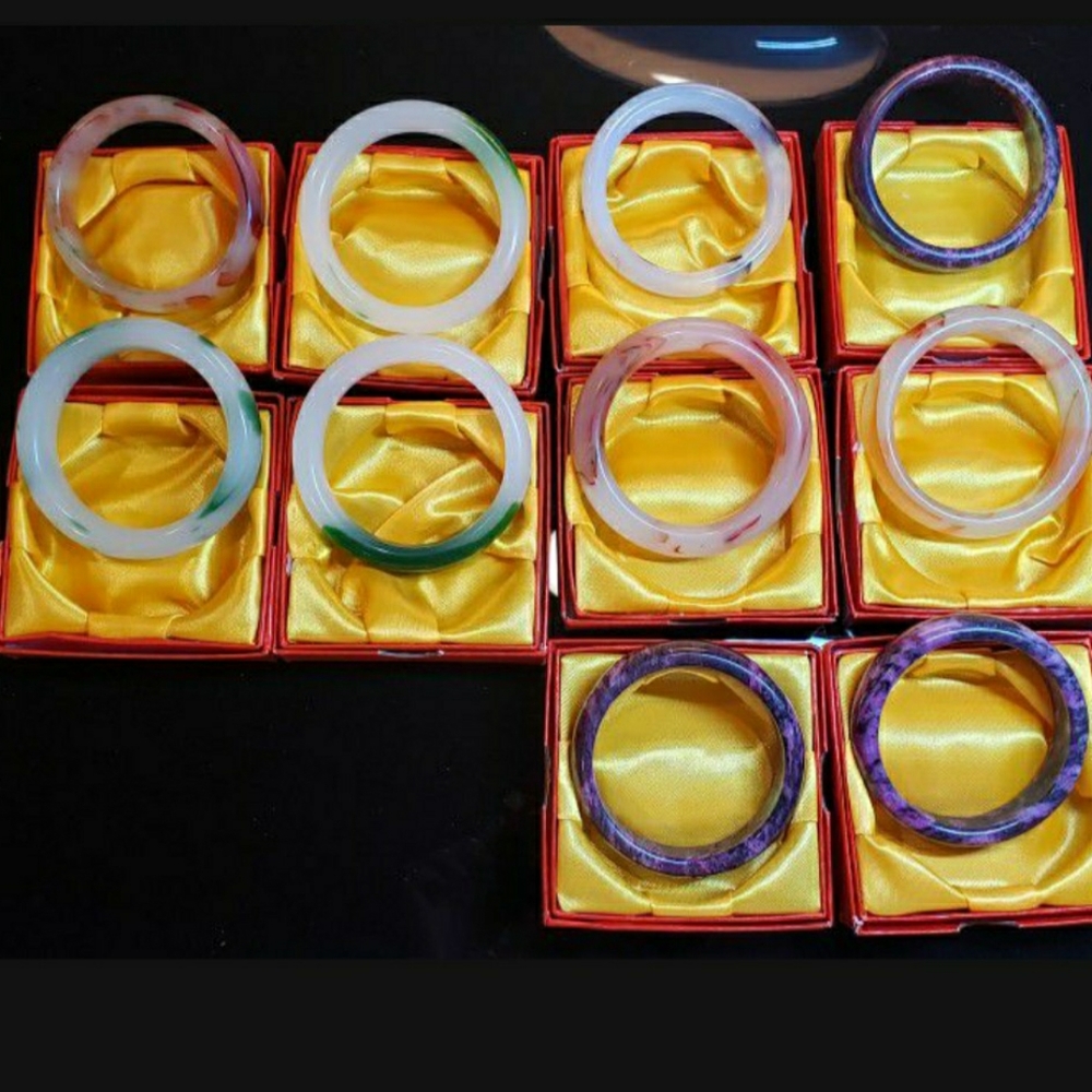 Lot of 10 Jade Bracelet Bangles New